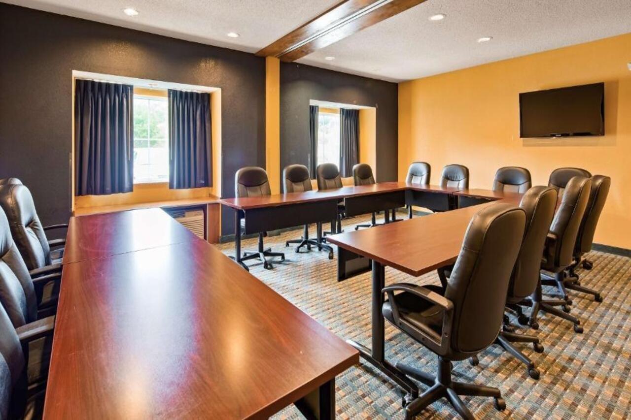 Surestay Plus Hotel By Best Western Keyser מראה חיצוני תמונה