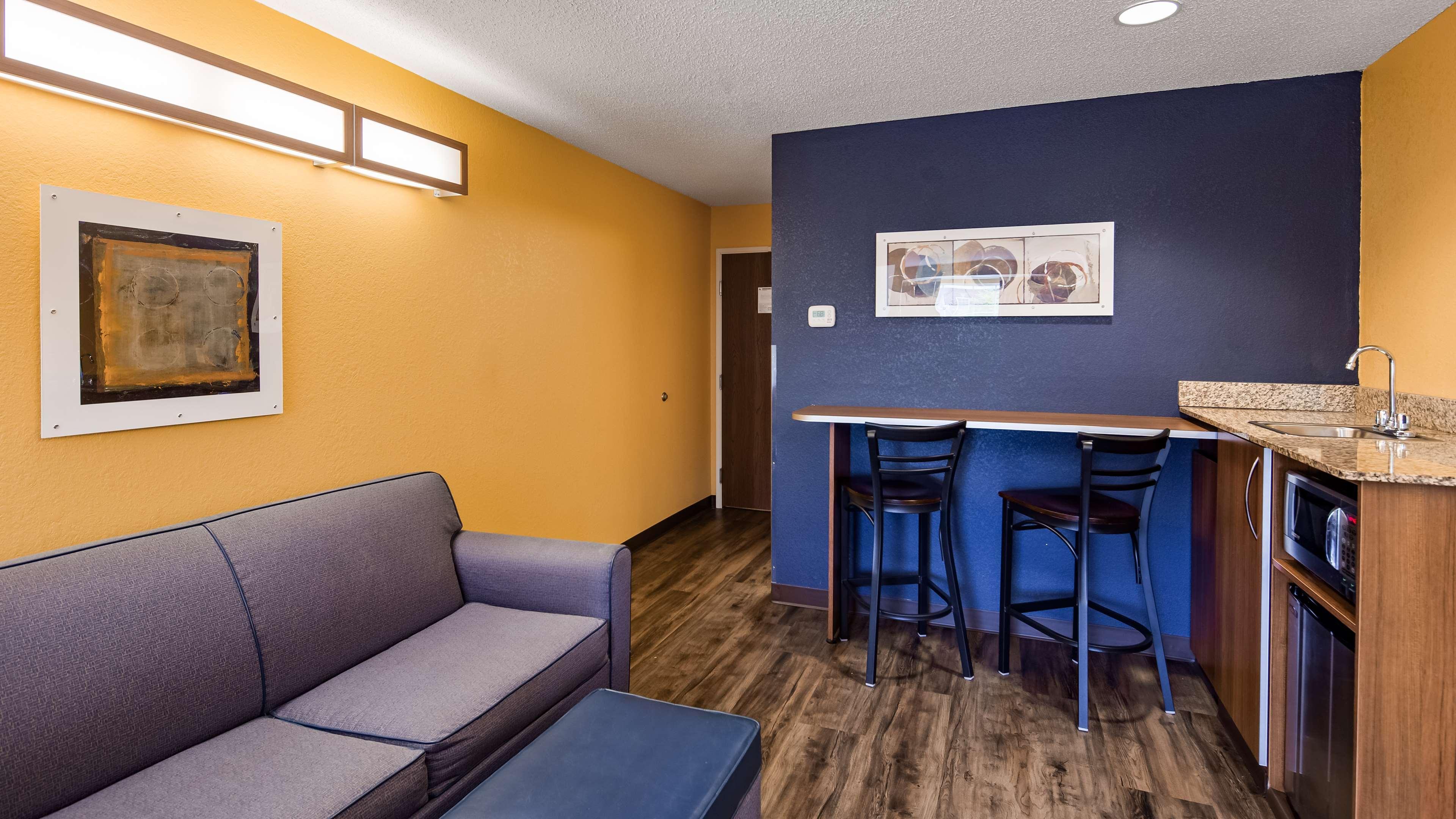 Surestay Plus Hotel By Best Western Keyser מראה חיצוני תמונה