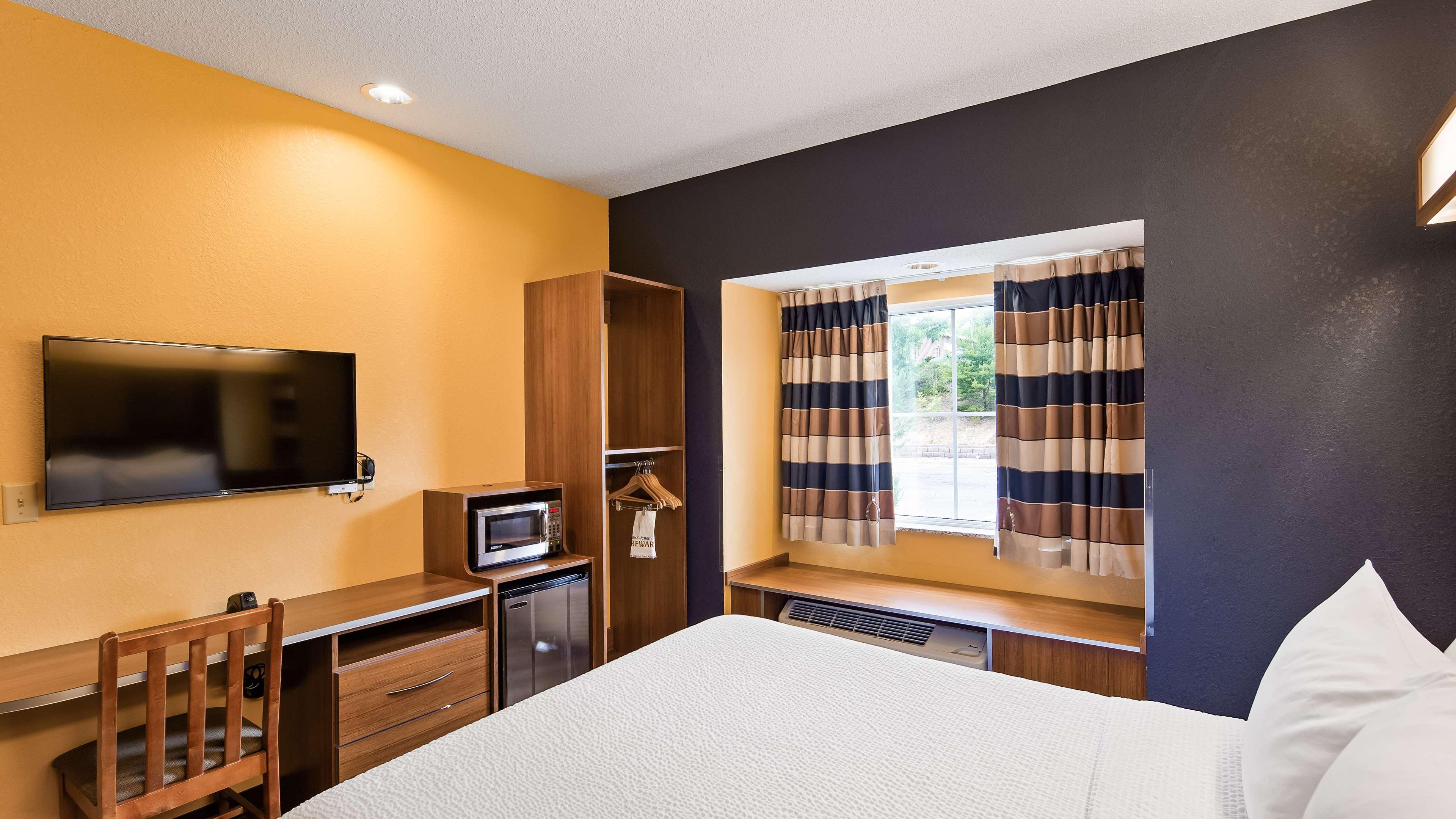 Surestay Plus Hotel By Best Western Keyser מראה חיצוני תמונה