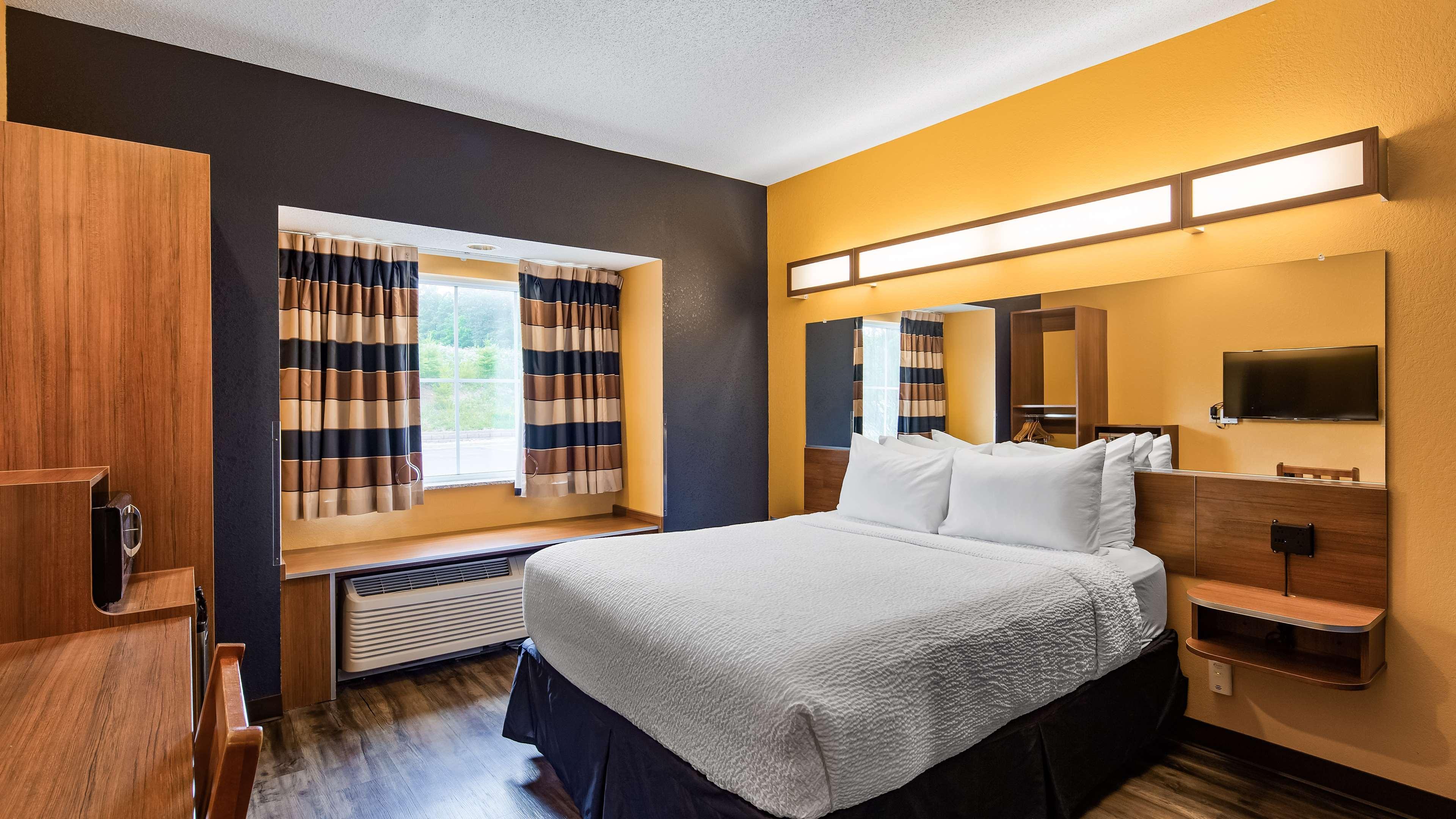 Surestay Plus Hotel By Best Western Keyser מראה חיצוני תמונה