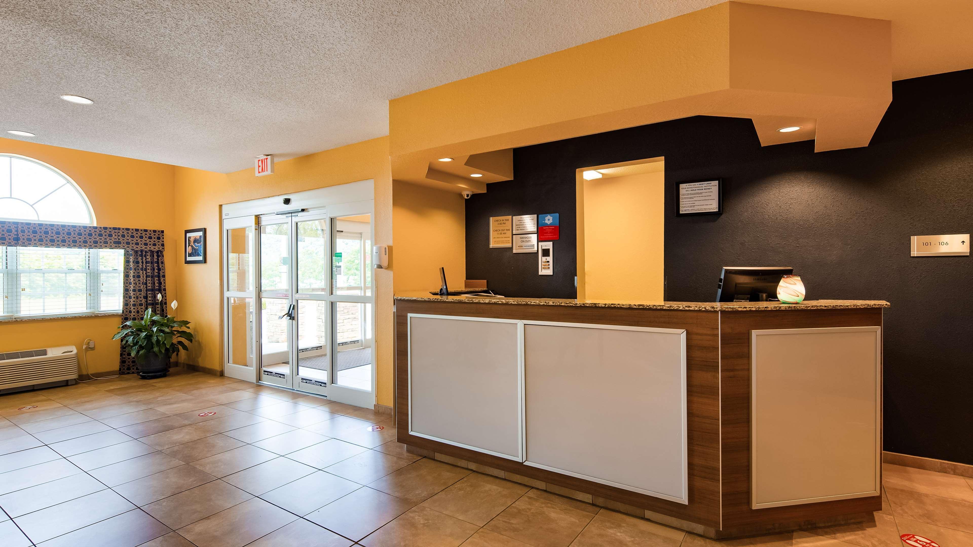 Surestay Plus Hotel By Best Western Keyser מראה חיצוני תמונה
