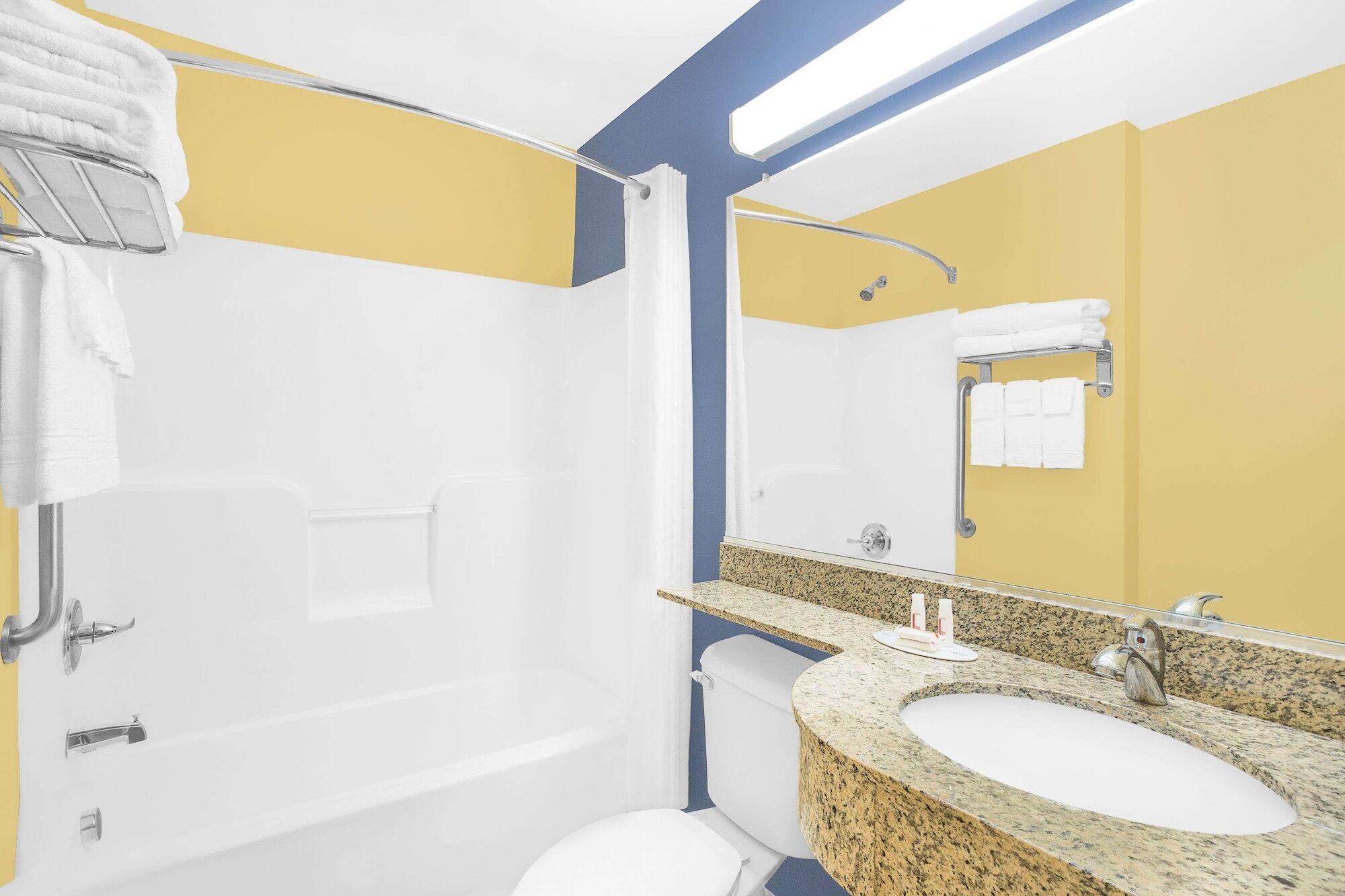 Surestay Plus Hotel By Best Western Keyser מראה חיצוני תמונה