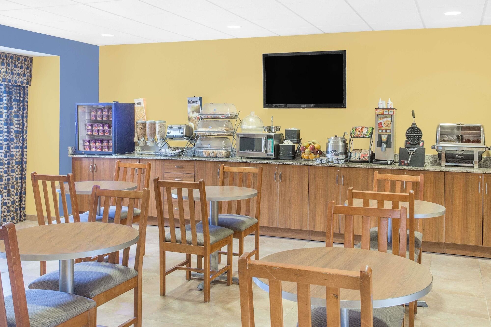 Surestay Plus Hotel By Best Western Keyser מראה חיצוני תמונה